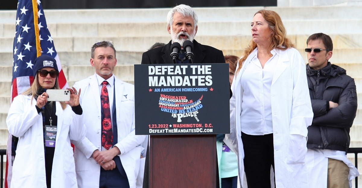 Robert Malone at Anti-vaccine Event