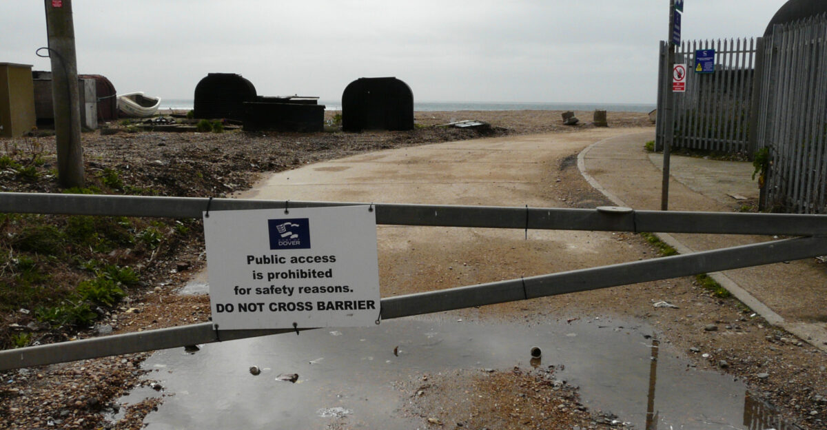 Temporary closure of the beach