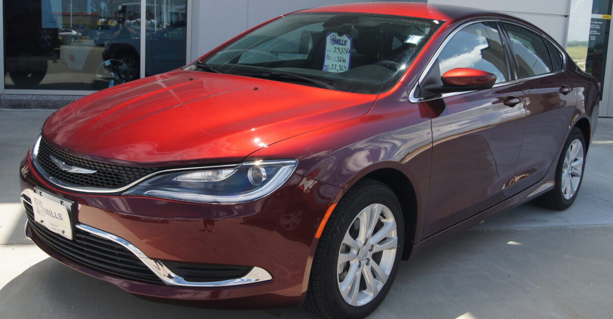 Chrysler 200 - Wikipedia