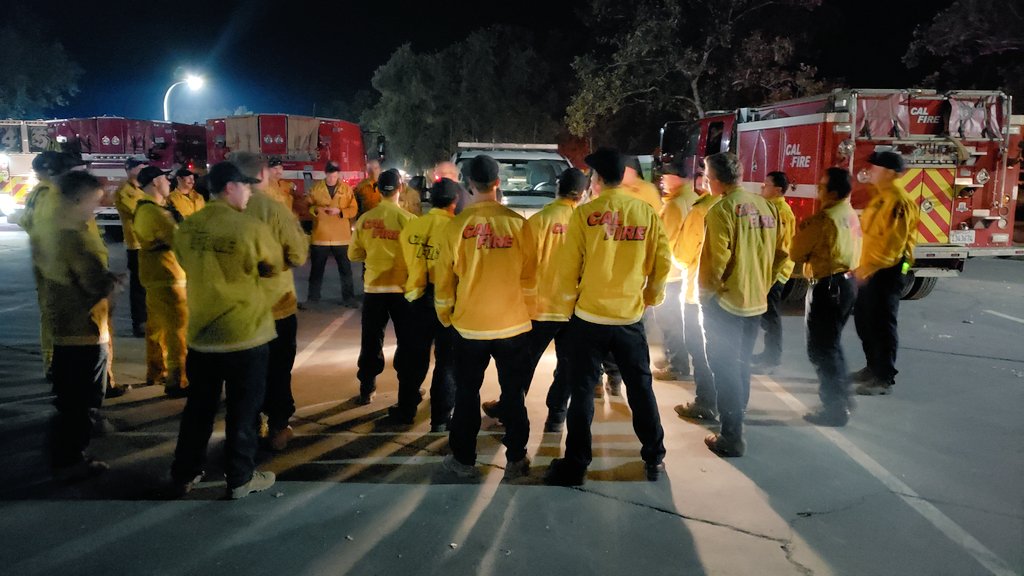 BearFire update Nearly a dozen fire engine crews are getting a night ops briefing before they head up to the Forbestown area to help residents evacuate keep evacuation routes open and fight fire where they can