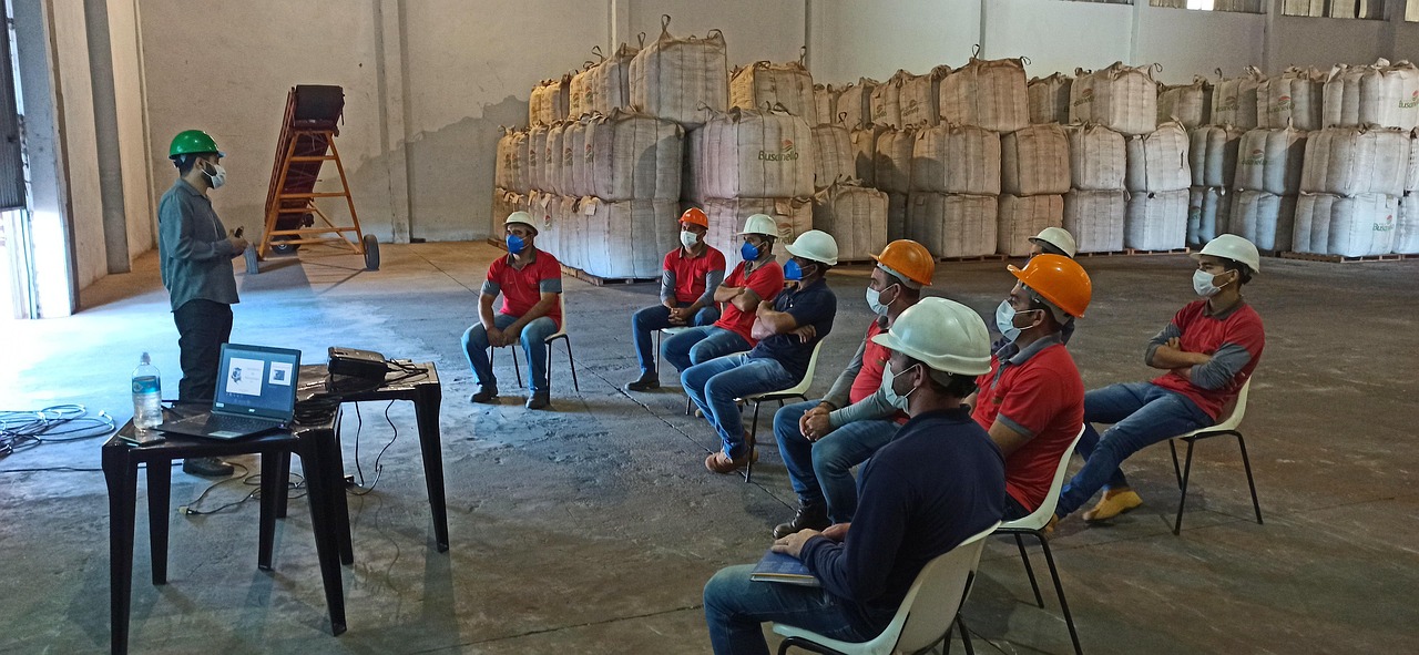 learning safety education seguridad y salud ocupacional curso capacitaci n osha industry industria capacitation safety and health forklift freight elevator forklift osha osha osha osha osha forklift