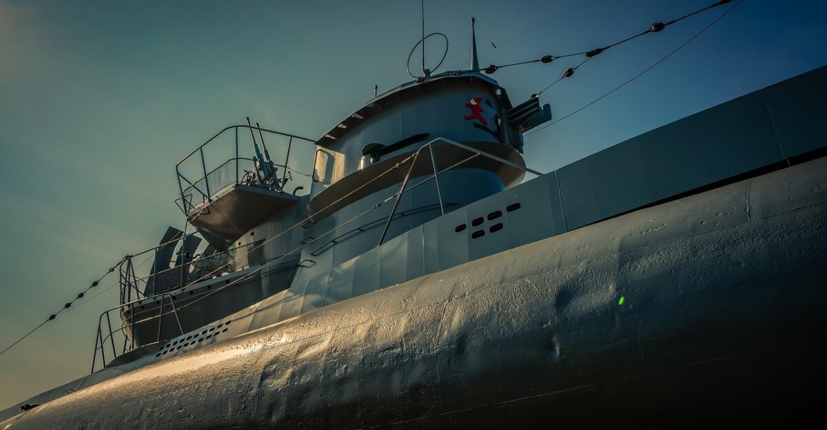 submarine tower weapon defense military air defense guns war marine old submarine submarine submarine submarine submarine marine marine