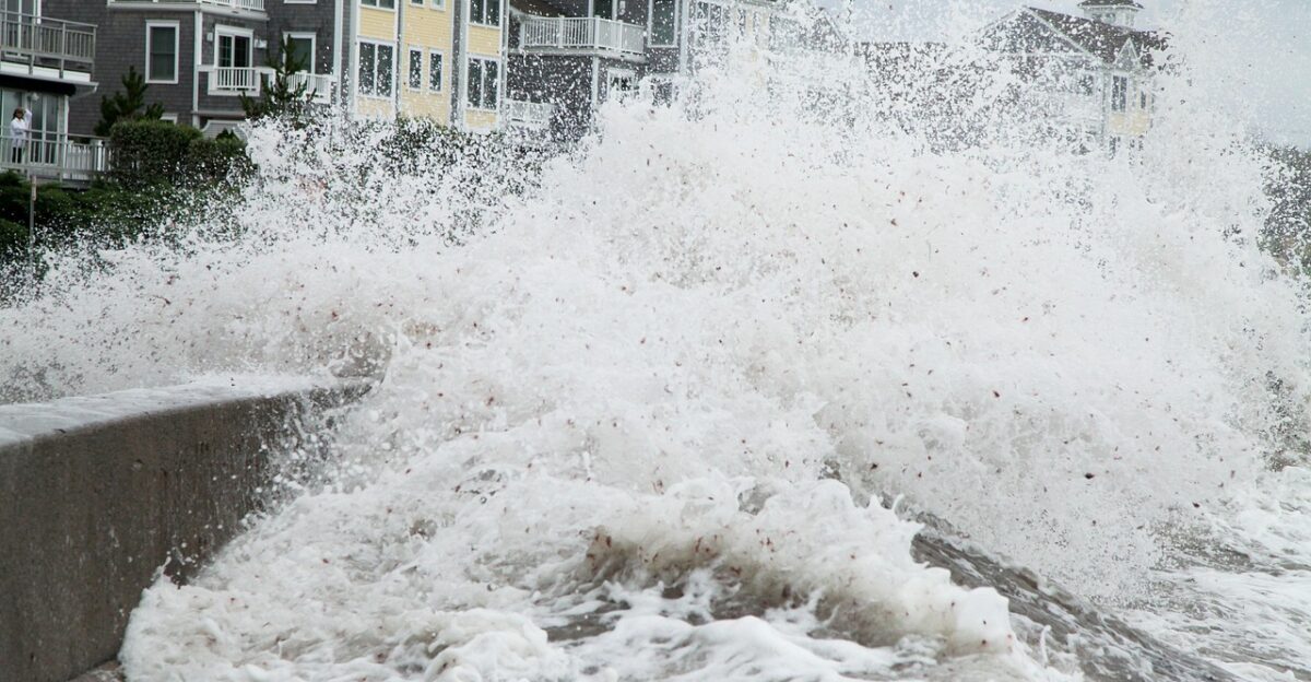 storm surge breech hurricane violent nature weather storm danger flooding ocean high tide debris new england rhode island narragansett beach town disaster gray beach gray news gray ocean gray storm gray island gray new