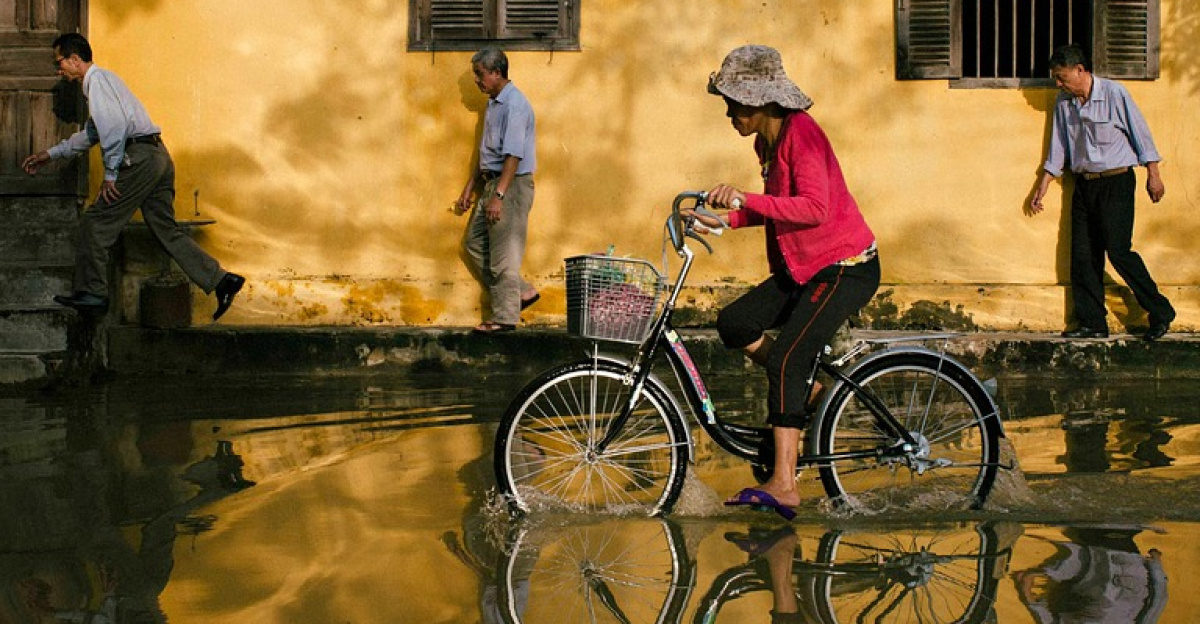 biking, street, flood, city, nature, bike, bicycle, bicycle ride, riding bike, flooding, water, water reflection, road, hoi an, vietnam, flooded street