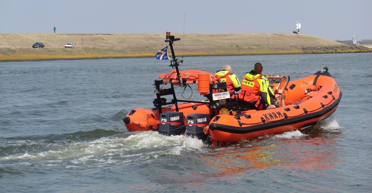 coast guard knmr lifeboat port assistance coast guard coast guard coast guard coast guard coast guard lifeboat lifeboat lifeboat lifeboat