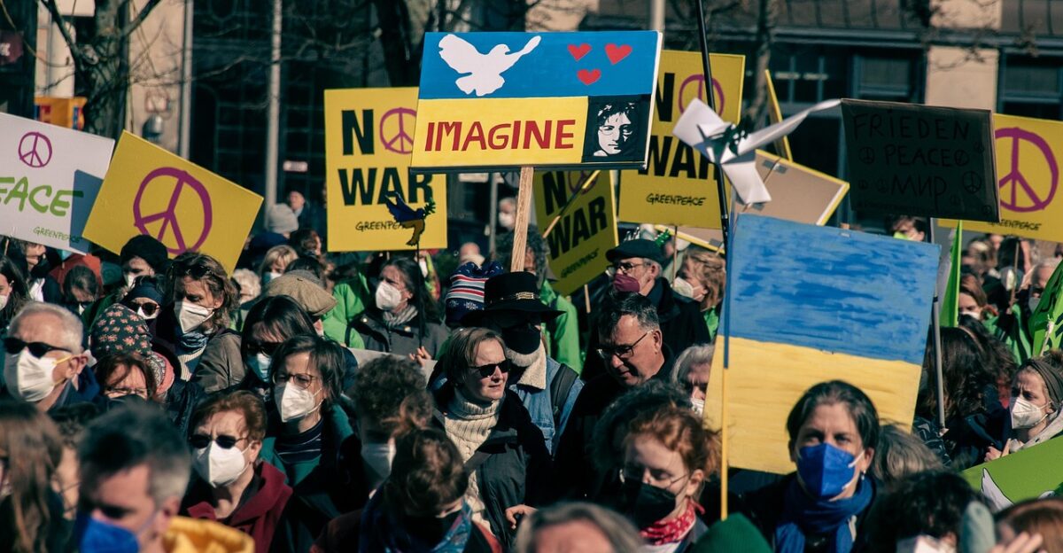 ukraine solidarity peace demonstration people support protest ukraine ukraine ukraine ukraine ukraine demonstration protest protest