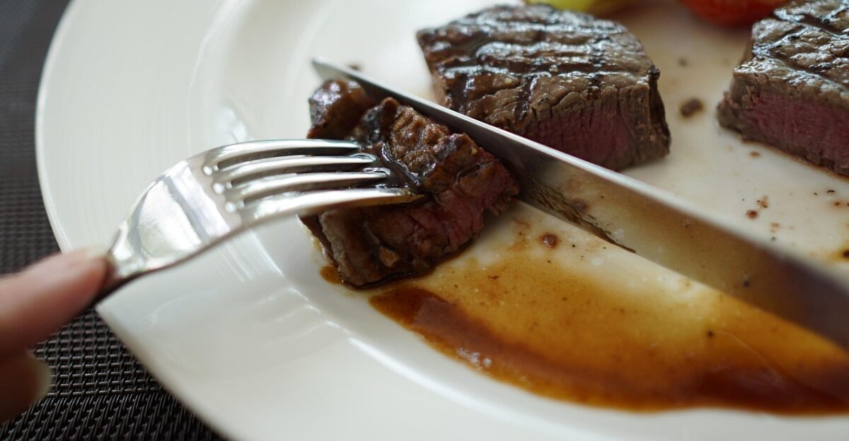 steak food restaurant meat dinner eat out lunch tenderloin steak tapy rouge steak steak steak steak steak