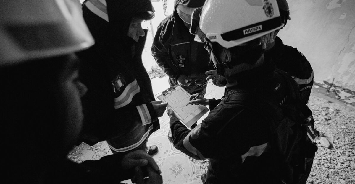 engineer engineering structural engineer civil engineer search and rescue disaster relief earthquake zone teamwork greyscale grayscale gray teamwork engineer engineer civil engineer civil engineer civil engineer civil engineer disaster relief disaster relief disaster relief disaster relief disaster relief