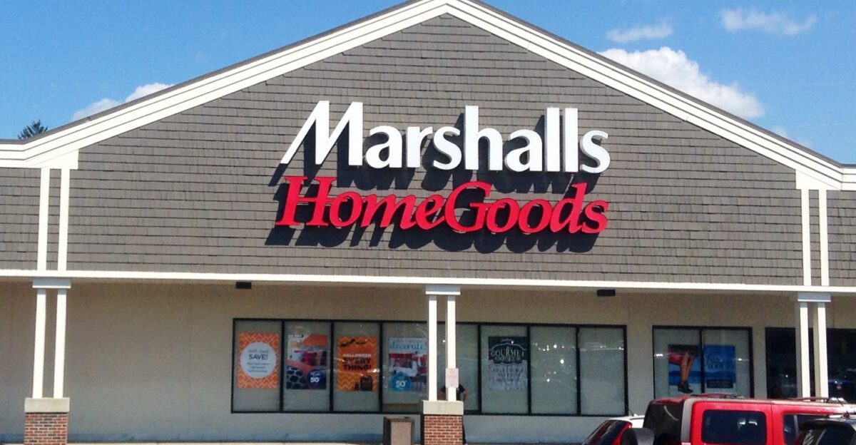 Marshalls Store HomeGoods 8 2014 Rocky Hill CT by Mike Mozart of TheToyChannel and JeepersMedia on YouTube