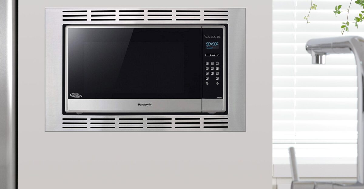 Panasonic 30-inch Built-In Microwave Oven Trim Kit for 2 2 cu ft