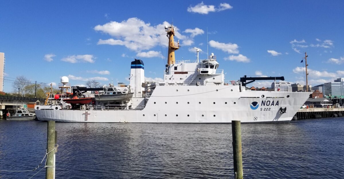 NOAAS Thomas Jefferson - Wikipedia