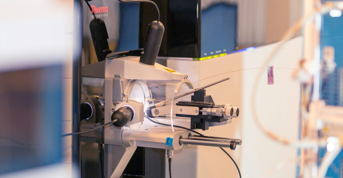 a machine that has some wires attached to it