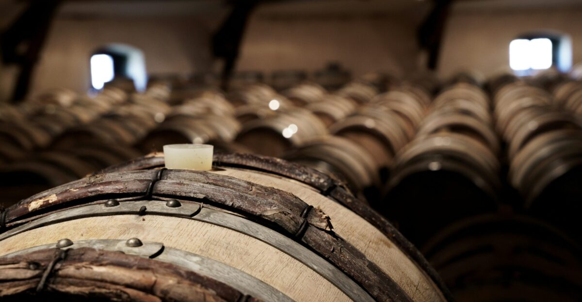 a bunch of barrels that are in a room