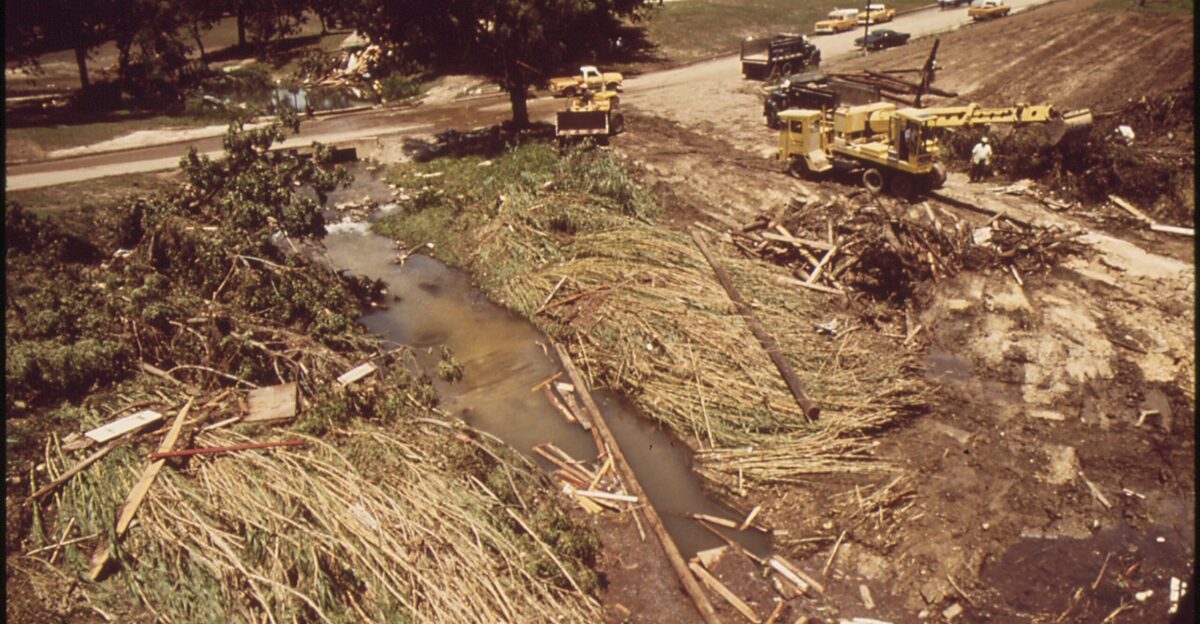 america flood clean up