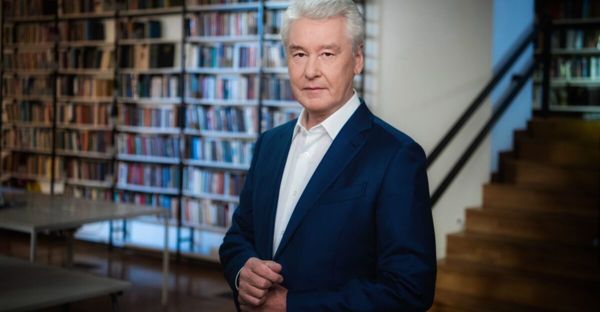 Ofitsial nyy portret mera Moskvy Sergeya Sobyanina