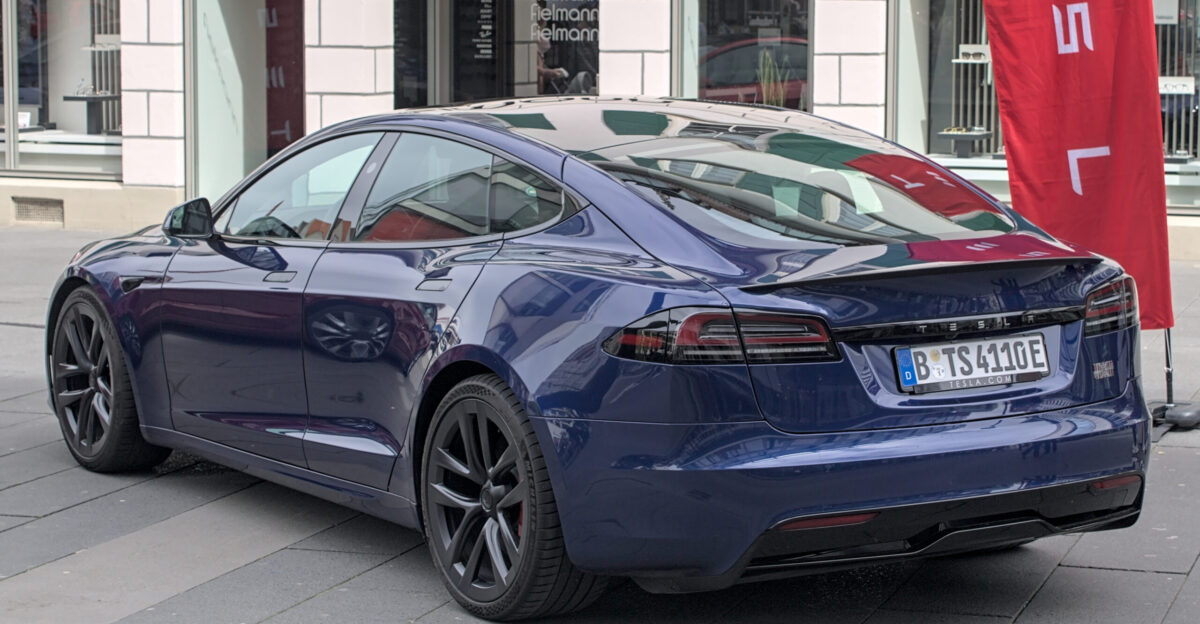 Tesla Model S Plaid at Autofr hling Ulm
