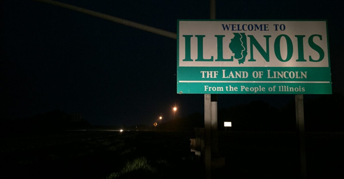 File 2015-05-10 20 39 39 Welcome to Illinois sign along