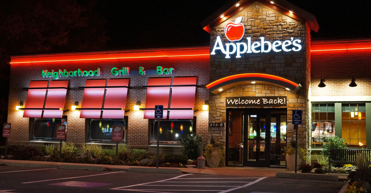 Applebee s restaurant Rt 1 Saugus Massachusetts USA Night view