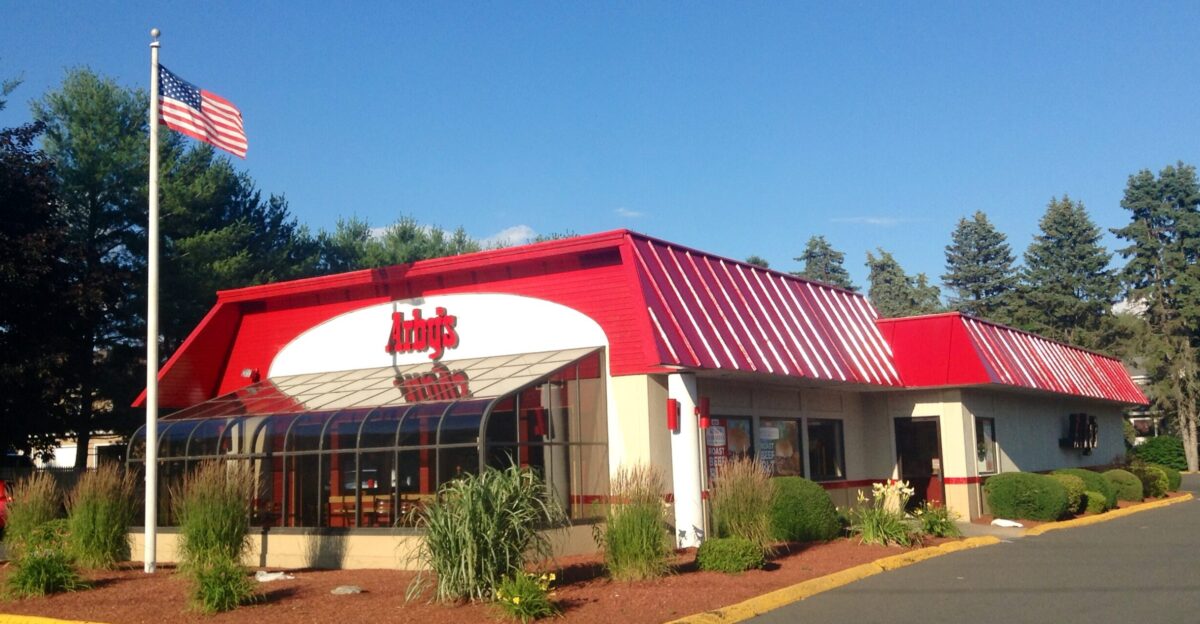 Arby s Restaurant Southington CT Pics by Mike Mozart of TheToyChannel and JeepersMedia on YouTube