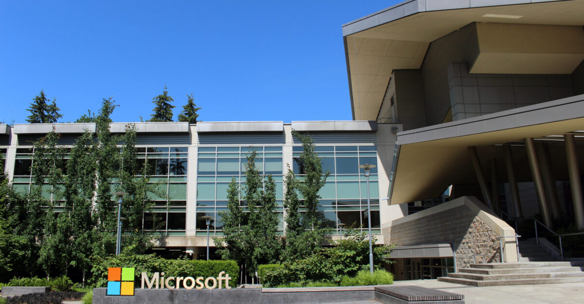 Building 92 at Microsoft Corporation headquarters in Redmond Washington Photographed by user Coolcaesar on 30 May 2016