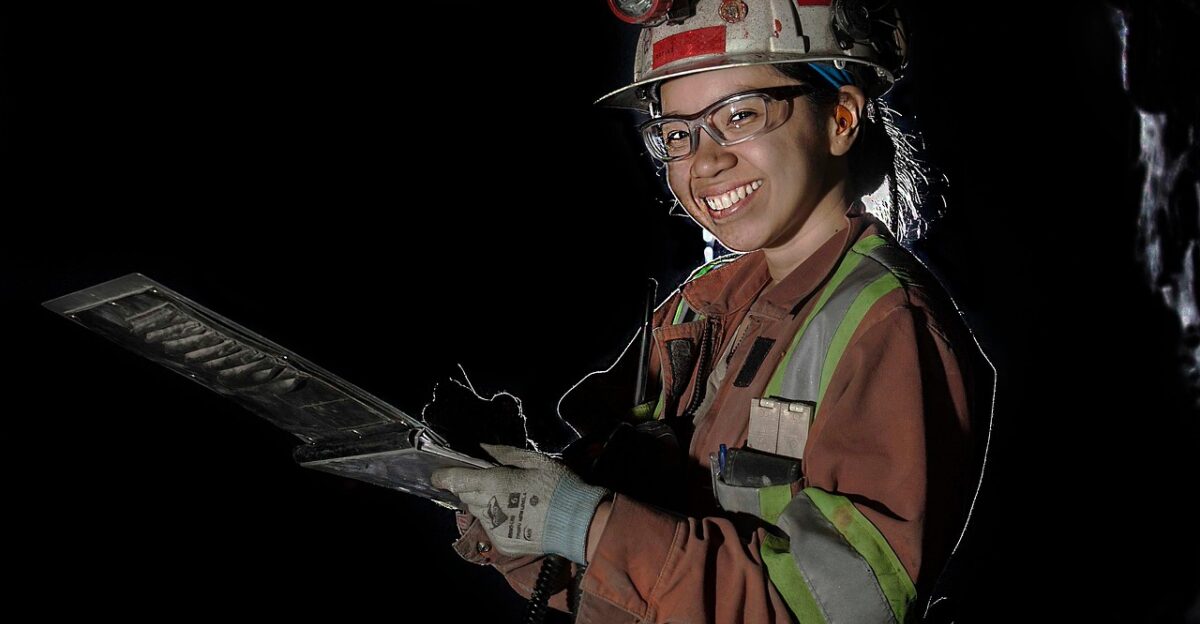 womeninmining underground geologist firstnationminer femalemining womenmining women mining professional technician structural airquality air quality aboriginalminer geologist geologist geologist geologist geologist
