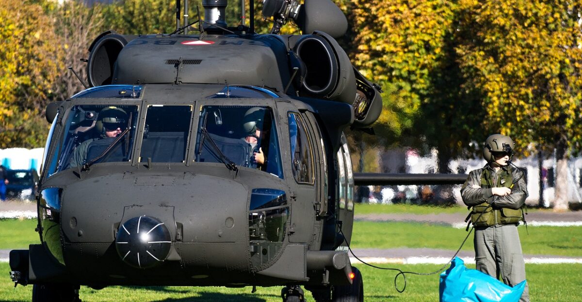 helicopter black hawk federal army military armed forces black hawk black hawk black hawk black hawk black hawk