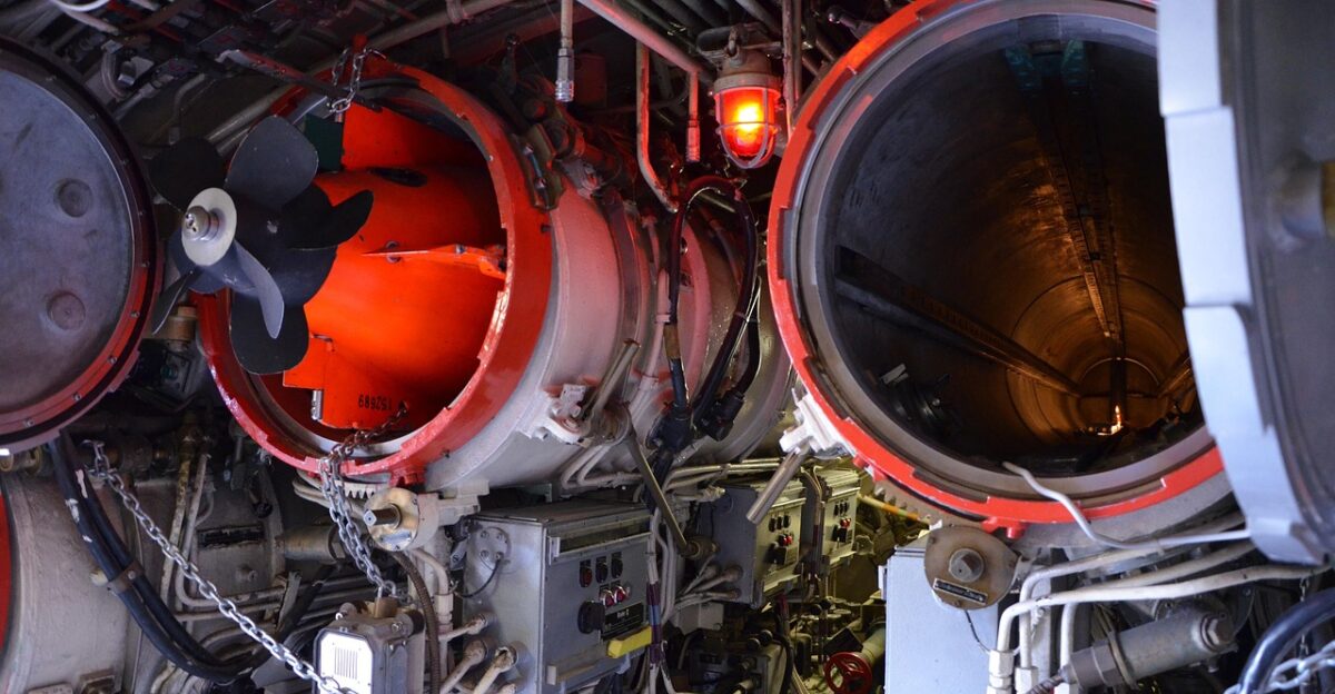 u boat submarine torpedo room torpedo tube nautical weapon torpedo military story marine warship boat technology armament submarine submarine submarine torpedo torpedo torpedo torpedo torpedo