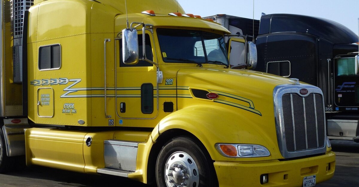 usa transport vehicle truck tractor america truck american car park yellow truck truck truck truck truck