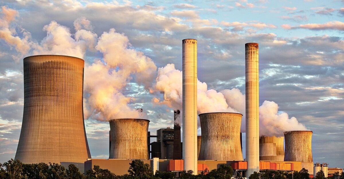 power plant industry chimney industrial plant nature smoke environmental pollution environmental protection factory brown coal cooling towers clouds electricity heavy industry coal-fired power station power supply power station north rhine westphalia environment energy niederaussem bergheim