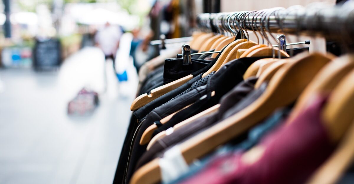 hangers clothing shopping market jacket rack shirt shop wear clothing shop clothing store clothing clothing clothing clothing shopping shopping shopping shopping shopping shop