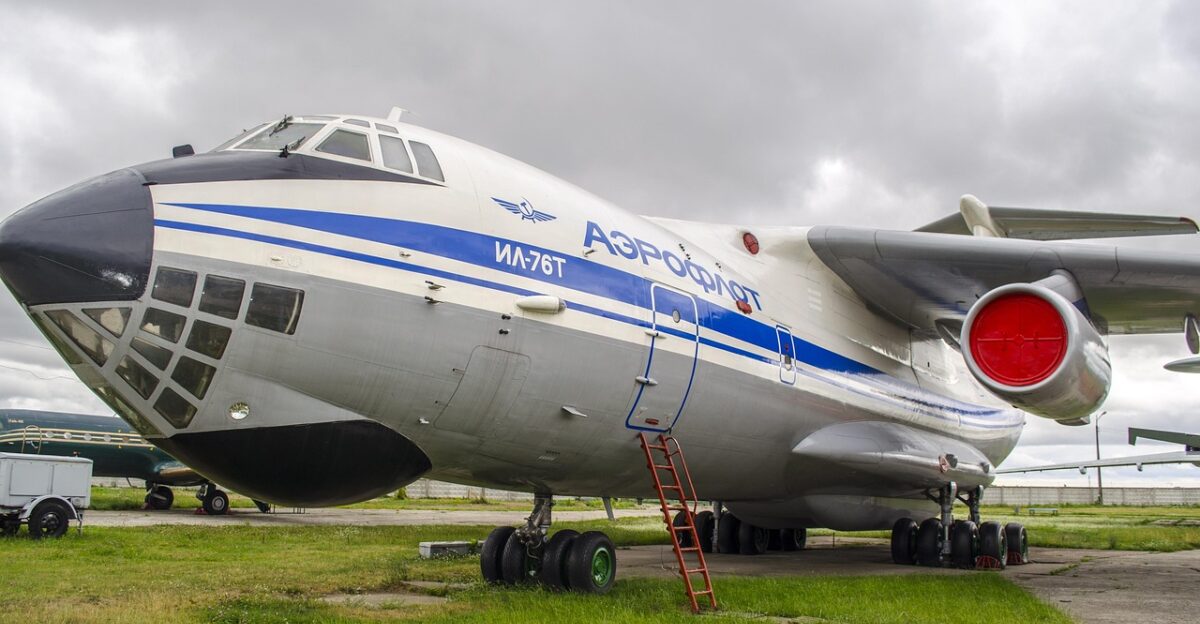 plane the il-76 transport military exhibit museum ukraine kiev europe to fly aviation
