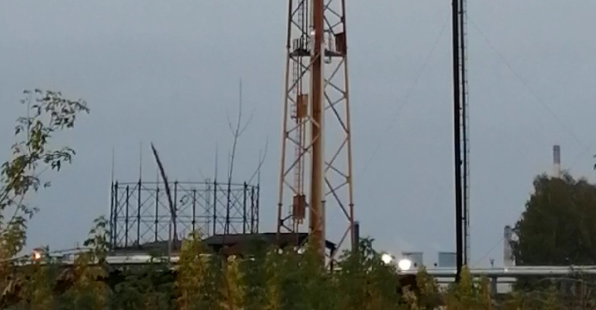 en Gas flare at the Ryazan oil refinery plant Ryazan town Russia