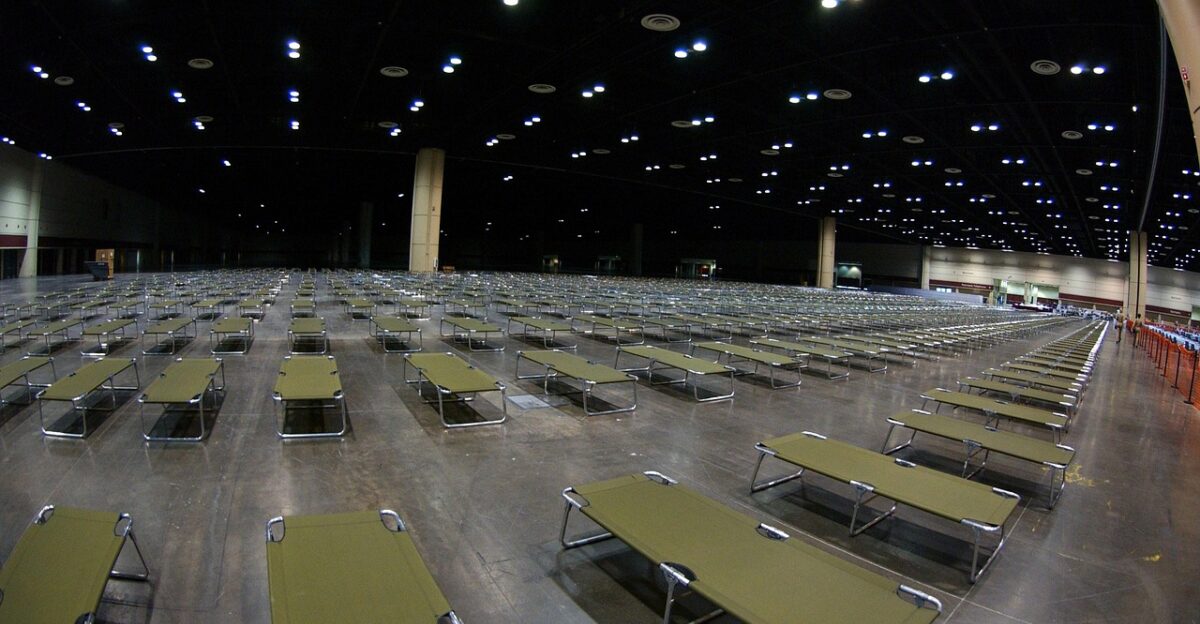 building inside interior cots many lights lighting shelter hurricane shelter orlando florida cots cots cots cots cots shelter shelter hurricane shelter hurricane shelter hurricane shelter hurricane shelter orlando orlando