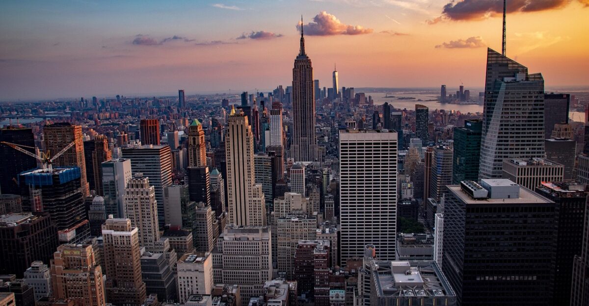 sunset nature manhattan city skyline architecture usa america cityscape nyc travel new skyscraper downtown york view new york city dusk empire state empire state building panoramic skyscrapers scenic yellow orange