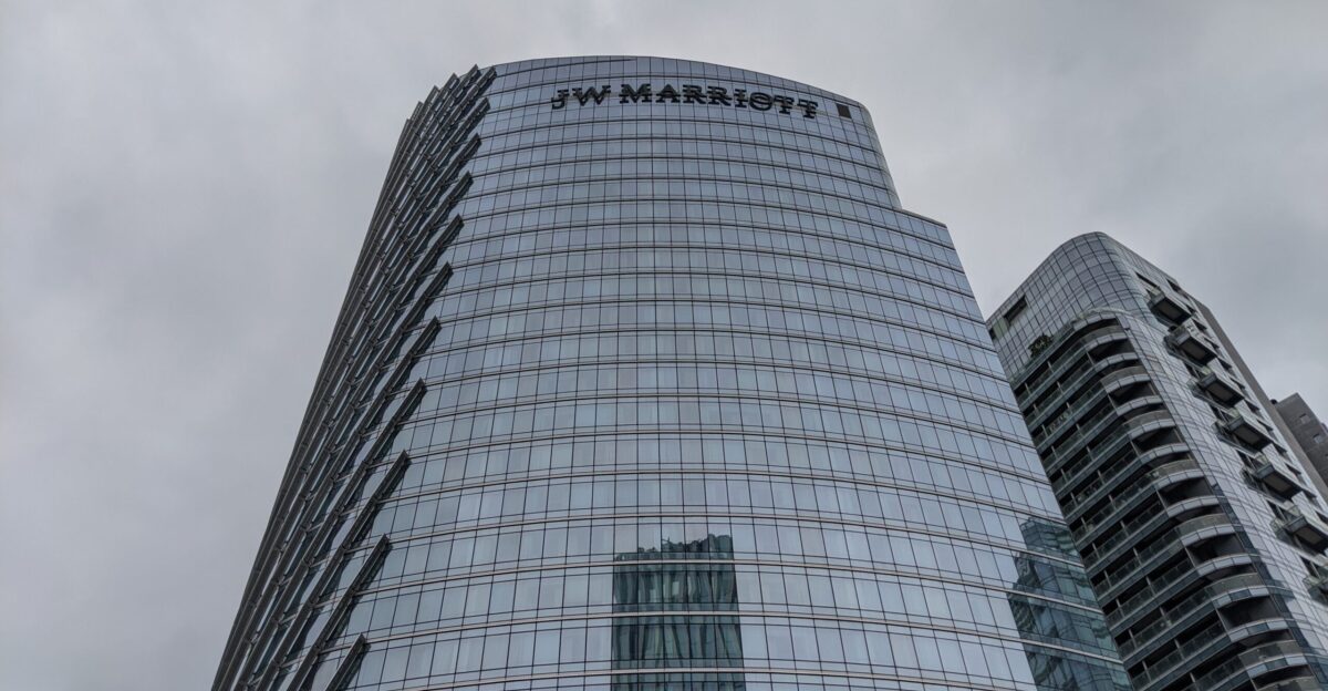 The architectural design of the hotel is done by John Portman Associates other works including the Shanghai Center and the Shanghai Tomorrow Square and it was opened in 2015 with the owner being OCT It s a great hotel but it s not worth the JW Marriott title