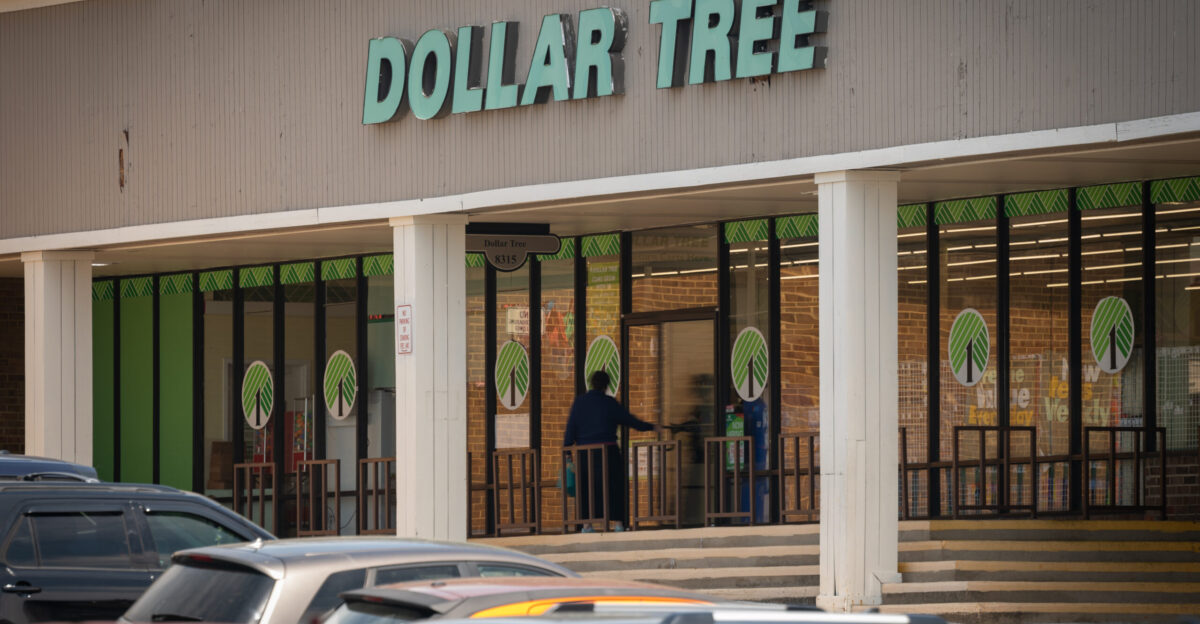 Dollar Tree A Virginia Corporate Success Faces New Pressures
