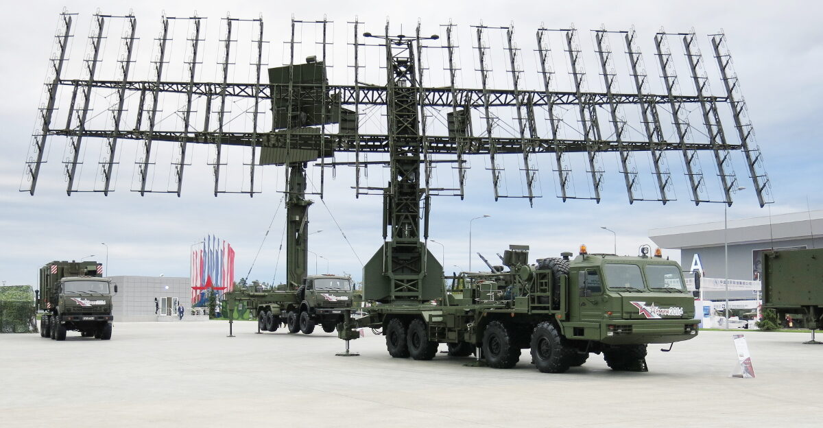 Zh6ME Nebo-M RLM-ME VHF-Band radar system at the international military-technical forum Army-2016 Park Patriot near Kubinka August 2016
