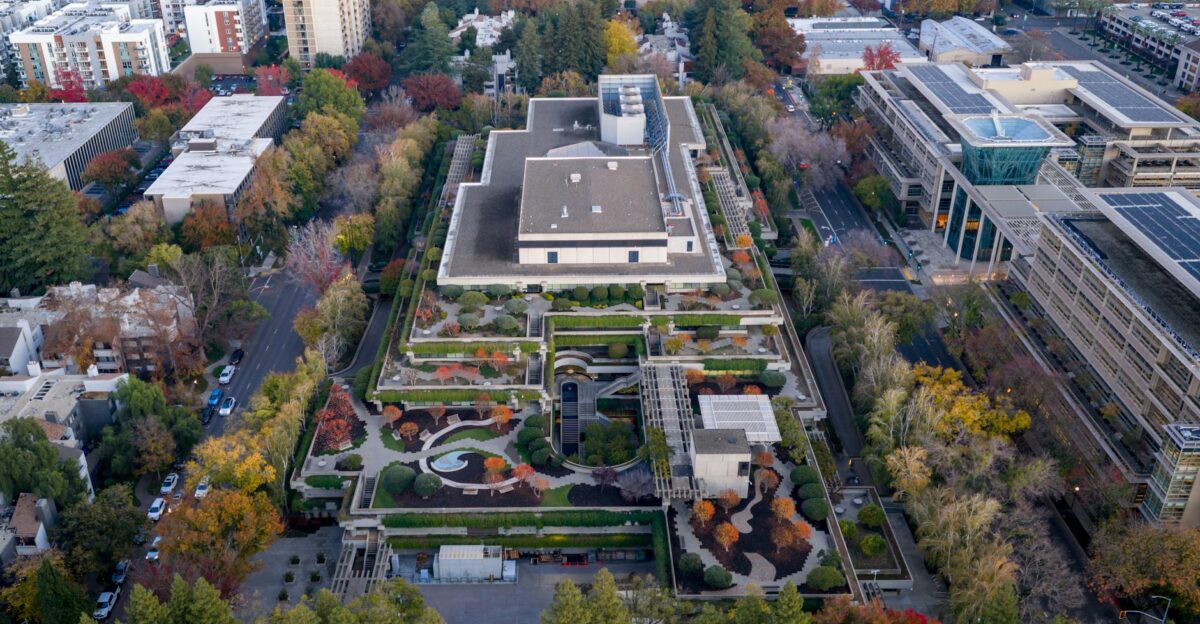 Dollar Tree s corporate headquarters is located at 500 Volvo Parkway Chesapeake Virginia