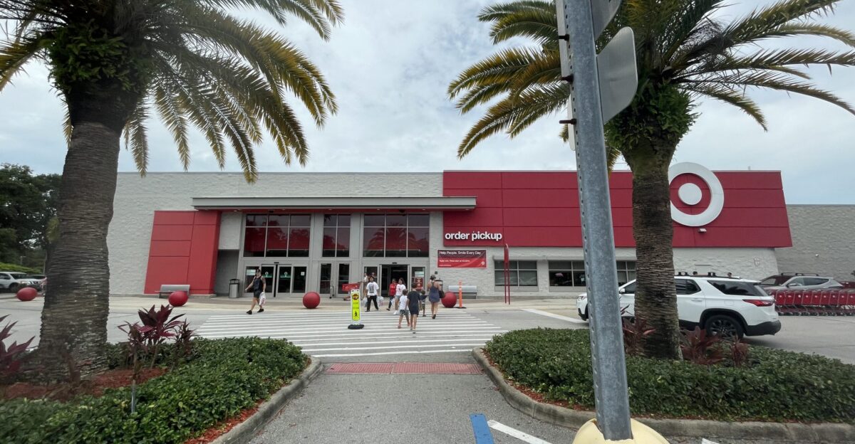 This is a older Target store located in Stuart FL This location opened in 1992
