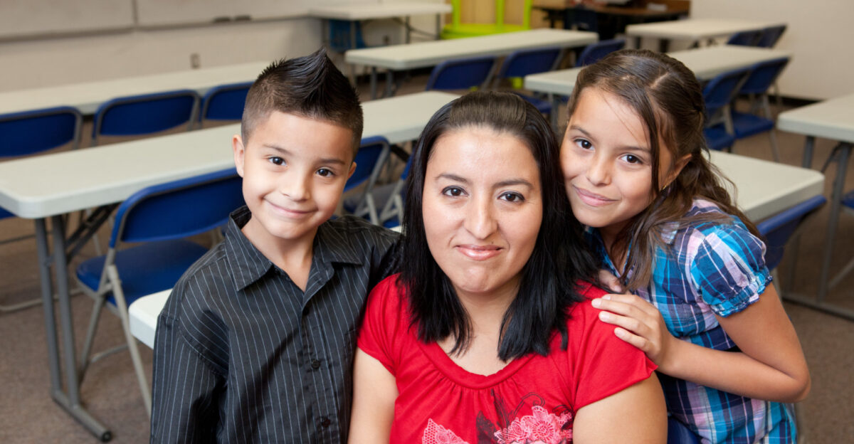 tips to help Spanish-speaking families communicate with teachers