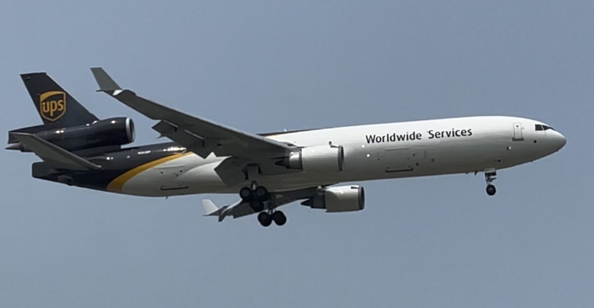 UPS McDonnell-Douglas MD-11 near Louisville International Airport
