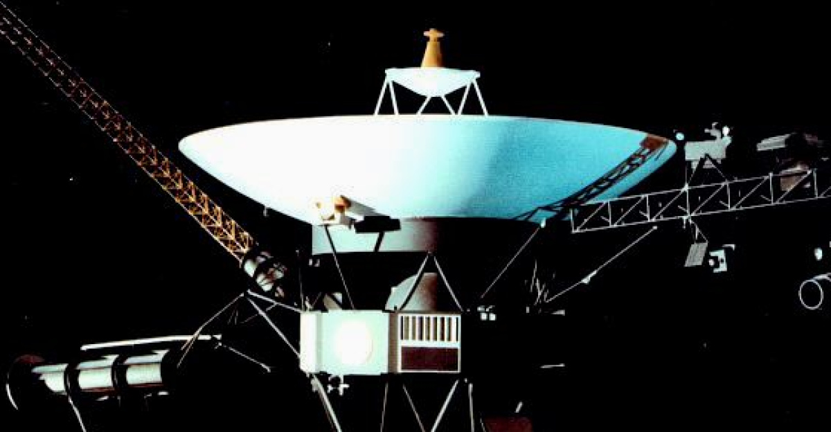 unmanned scientific probes <a href="//commons.wikimedia.org/wiki/Category:Voyager_program" title="Category:Voyager program">Voyager</a>
