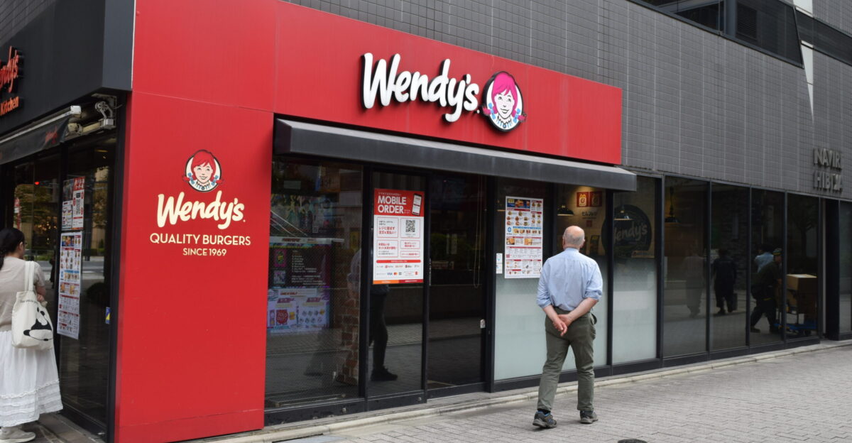 Wendy s - The American Burger chain gets everywhere - Tokyo