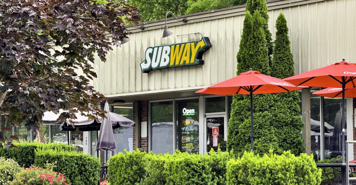 Subway restaurant - Wikipedia