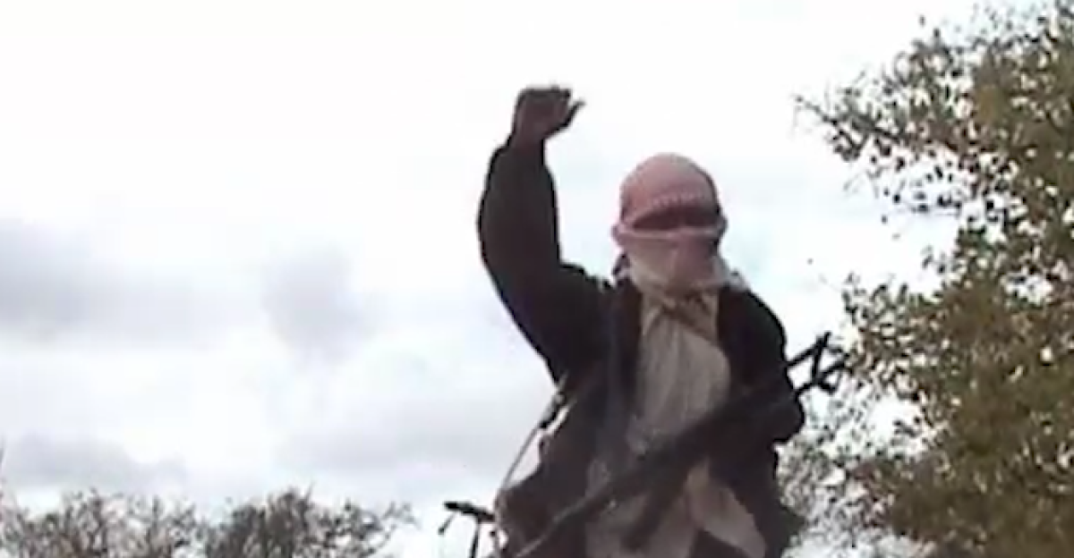 Al-Shabaab insurgents marching through Bay region during Ethiopian military occupation of Somalia