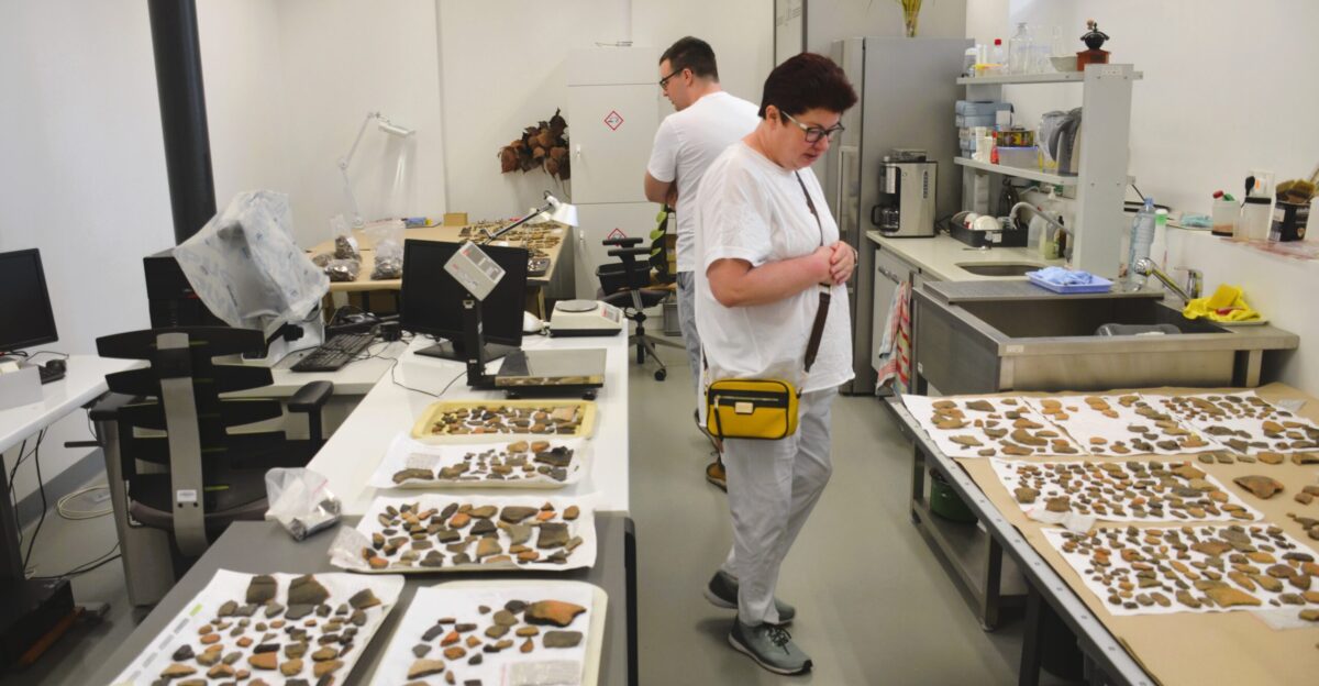 Archaeology Laboratory Workshop