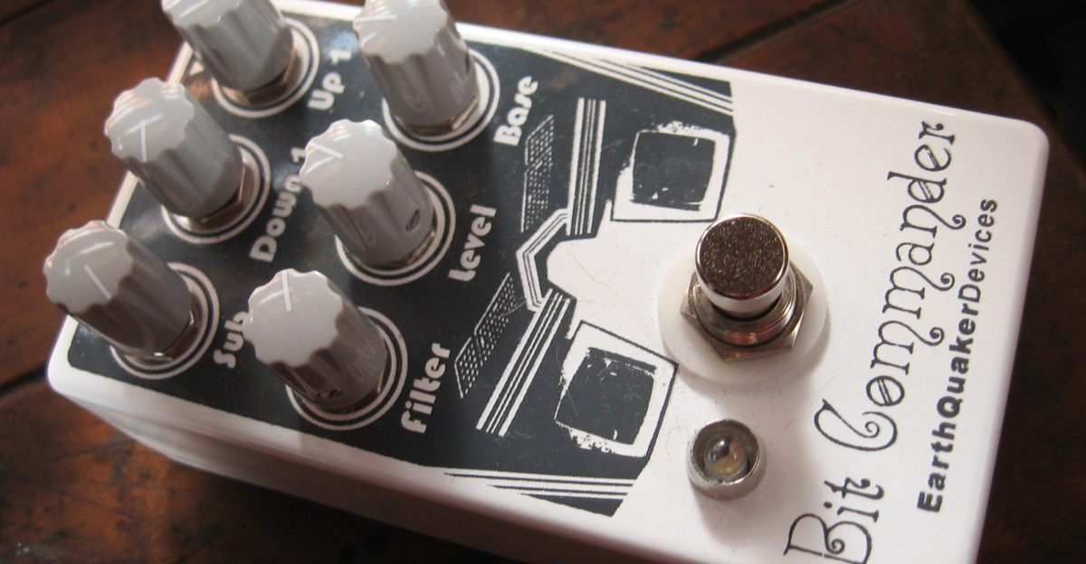 <p>EarthQuaker Devices  <b><a rel="nofollow" class="external text" href="http://www.earthquakerdevices.com/devices/bitcommander.htm">Bit Commander</a></b>  <small><a href="https://en.wikipedia.org/wiki/Guitar_synthesizer" class="extiw" title="en:Guitar synthesizer">Guitar Synthesizer</a></small>
</p>
<p>
<i>synth sounds</i></p>