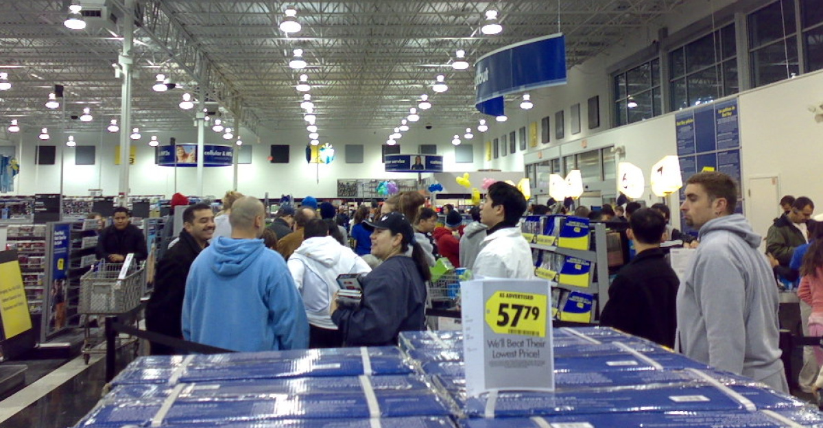 Black Friday 2007 at Best Buy at 5:30am. Despite the huge lines, employees kept things orderly and people got out quick. The banking queue model for checkout is old news at Best Buy, but it is pure process excellence to get people moving. I was also amazed how every time I had question about where an item was located, there was always a blue-shirt employee nearby to direct me. That's an awesome experience.  Target or Walmart would have been pure pandemonium.