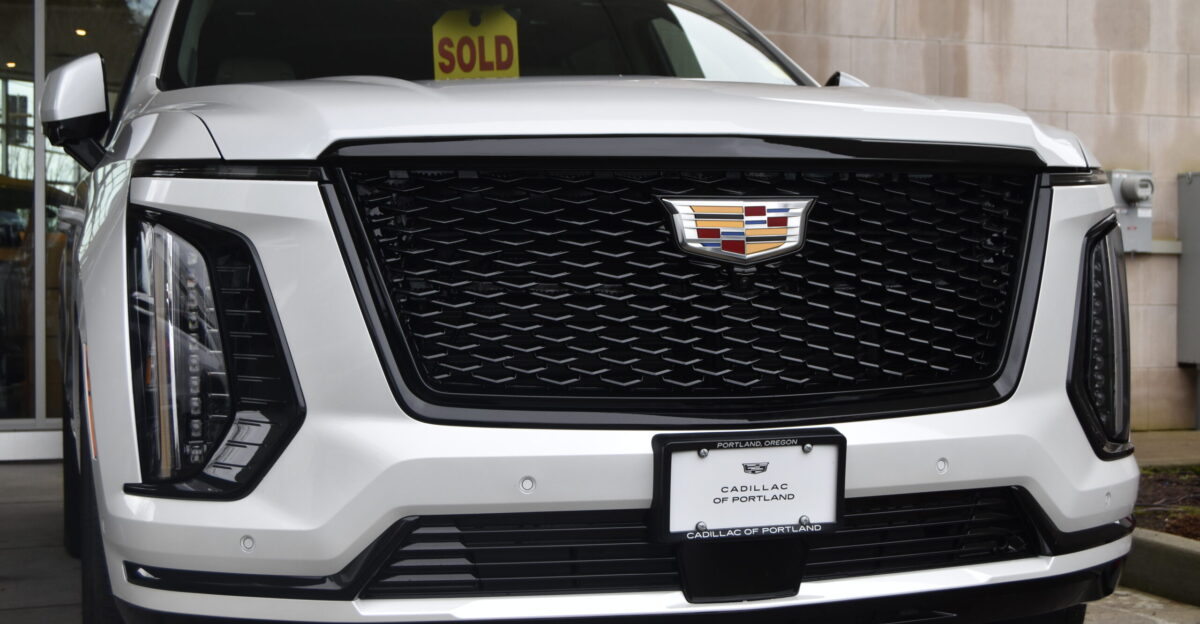 Cadillac Escalade Escalade ESV Facelift spotted at Cadillac of Portland Oregon