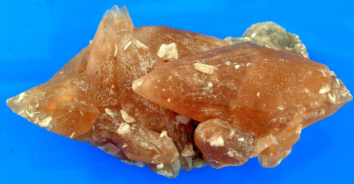 These calcite crystals come from a Silurian dolostone at the Pugh Quarry Custar Wood County Ohio The specimen is 7 cm across